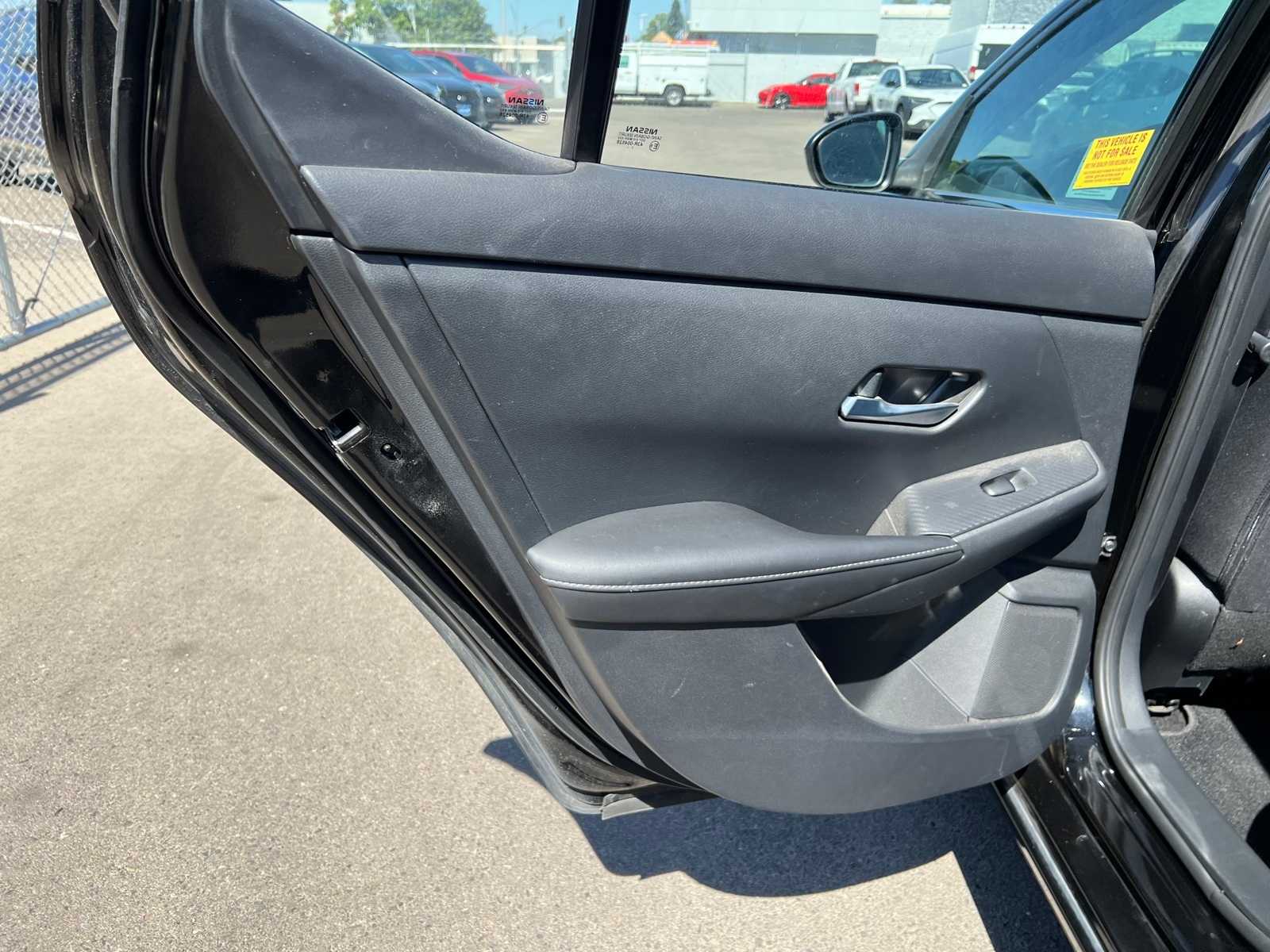 2022 Nissan Sentra S 19