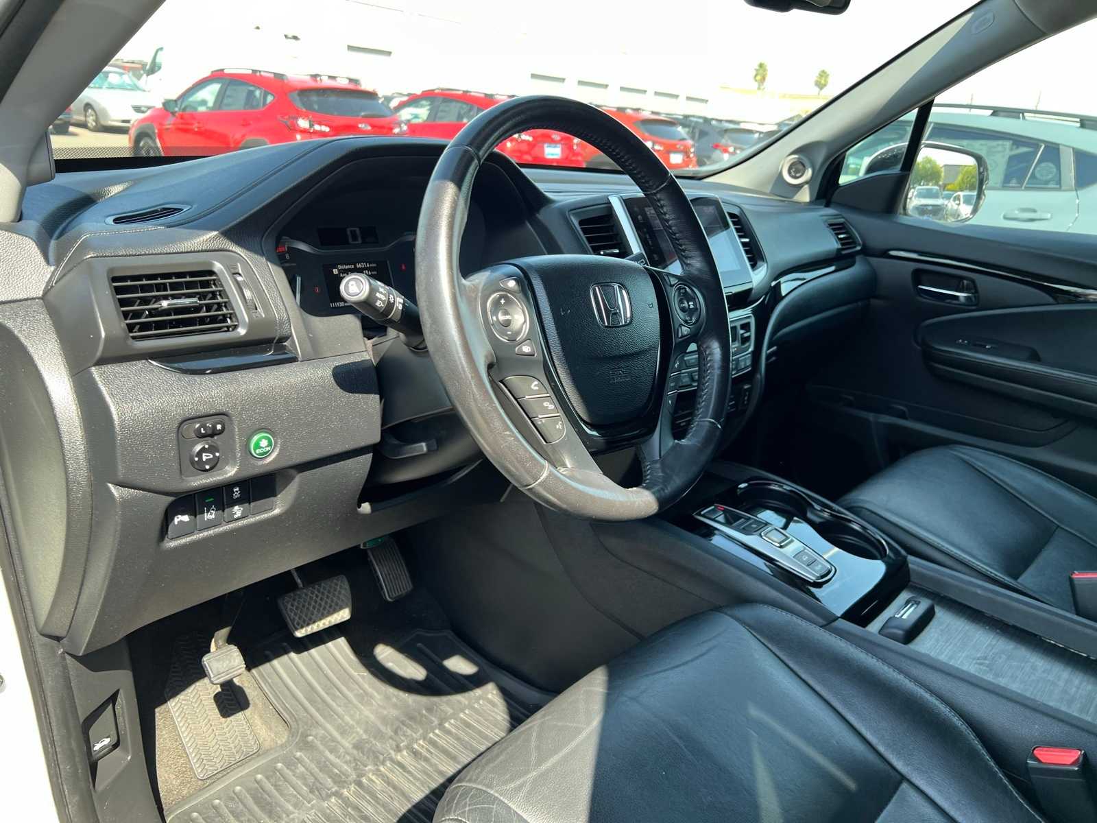 Thumbnail: 2018 Honda Pilot - 14