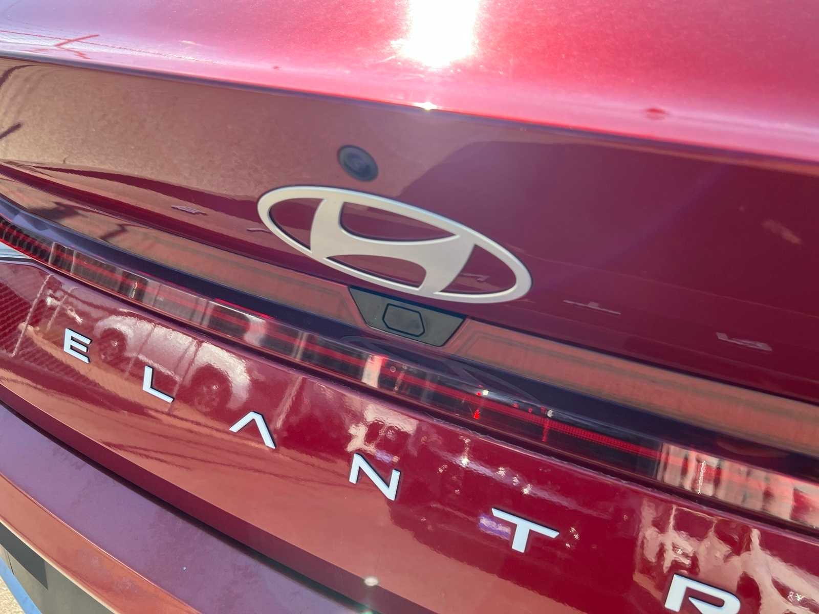 Thumbnail: 2024 Hyundai Elantra - 5