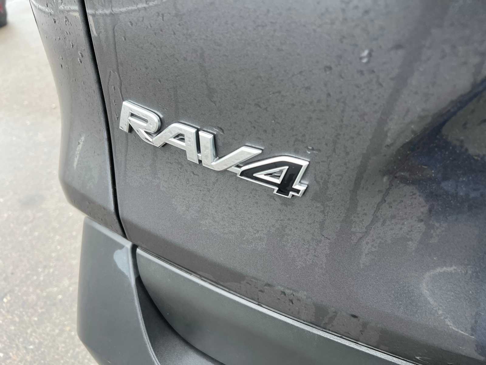 Thumbnail: 2024 Toyota RAV4 - 5