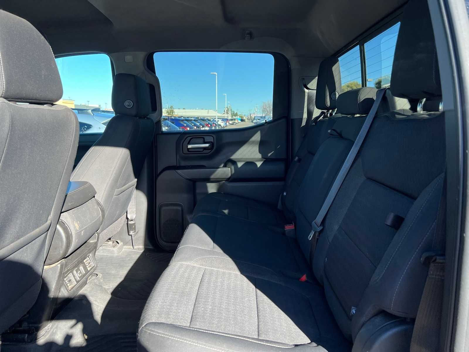 Thumbnail: 2020 Chevrolet Silverado 1500 - 18