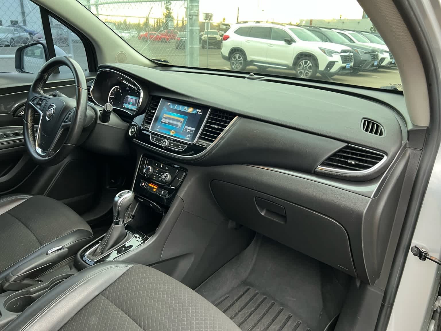 Thumbnail: 2019 Buick Encore - 25