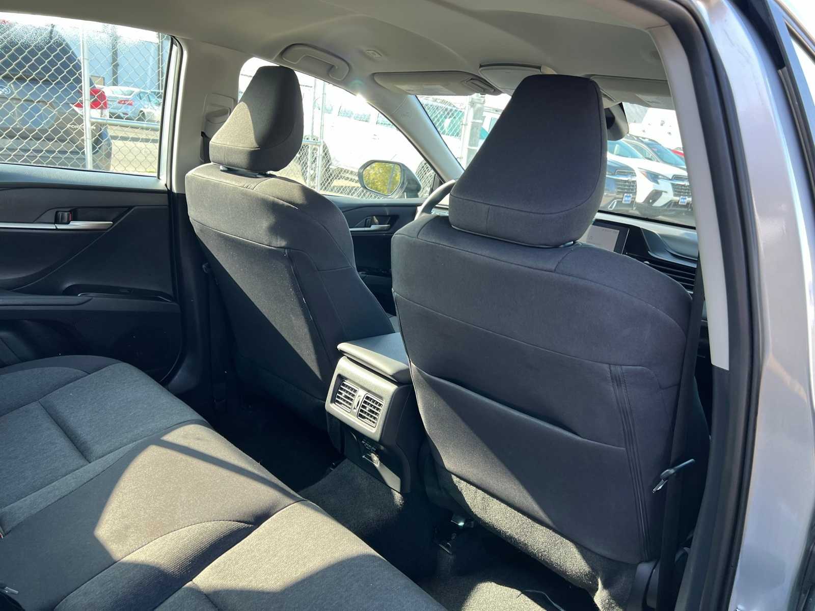 Thumbnail: 2025 Toyota Camry - 22