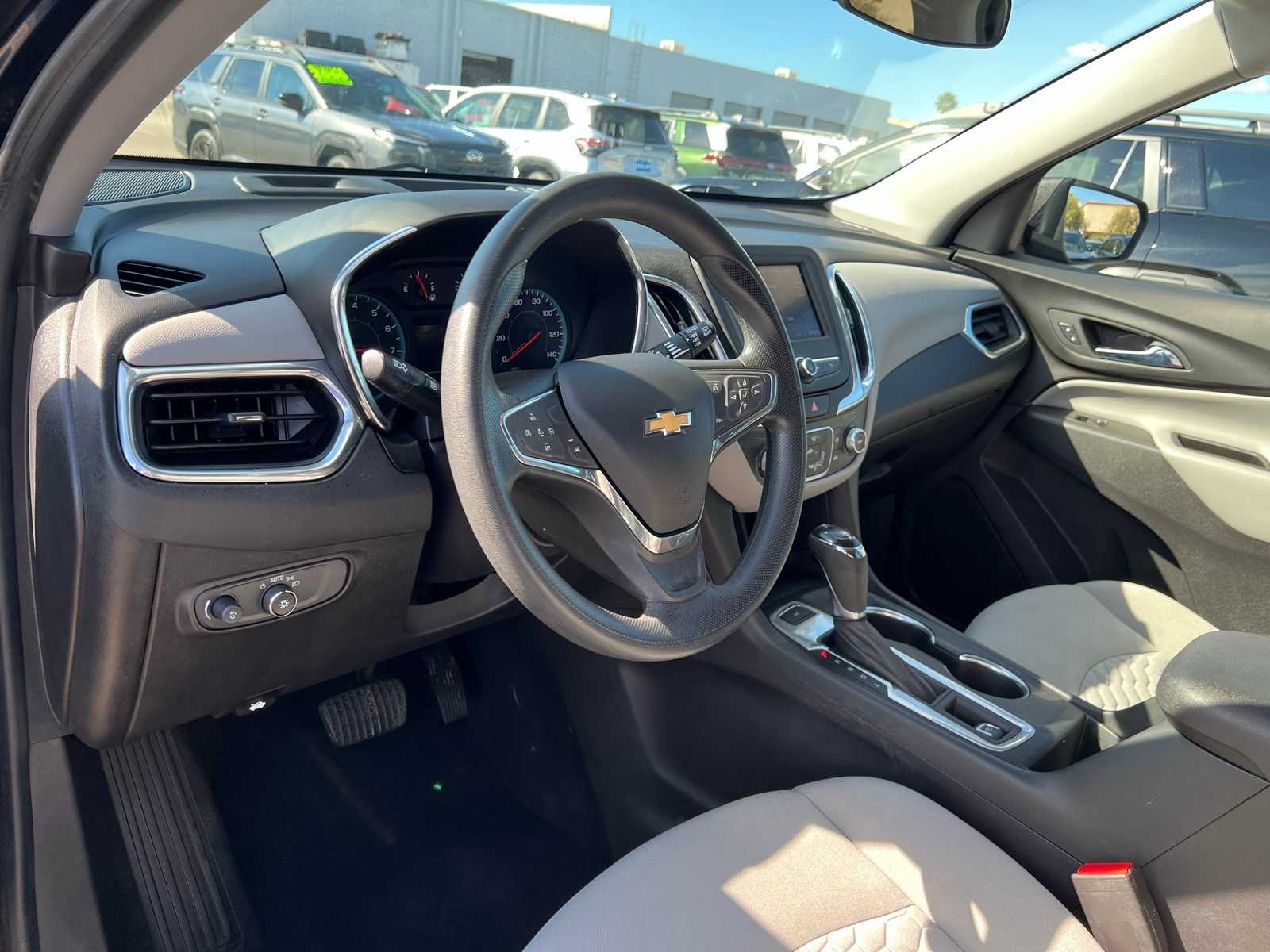 Thumbnail: 2020 Chevrolet Equinox - 14