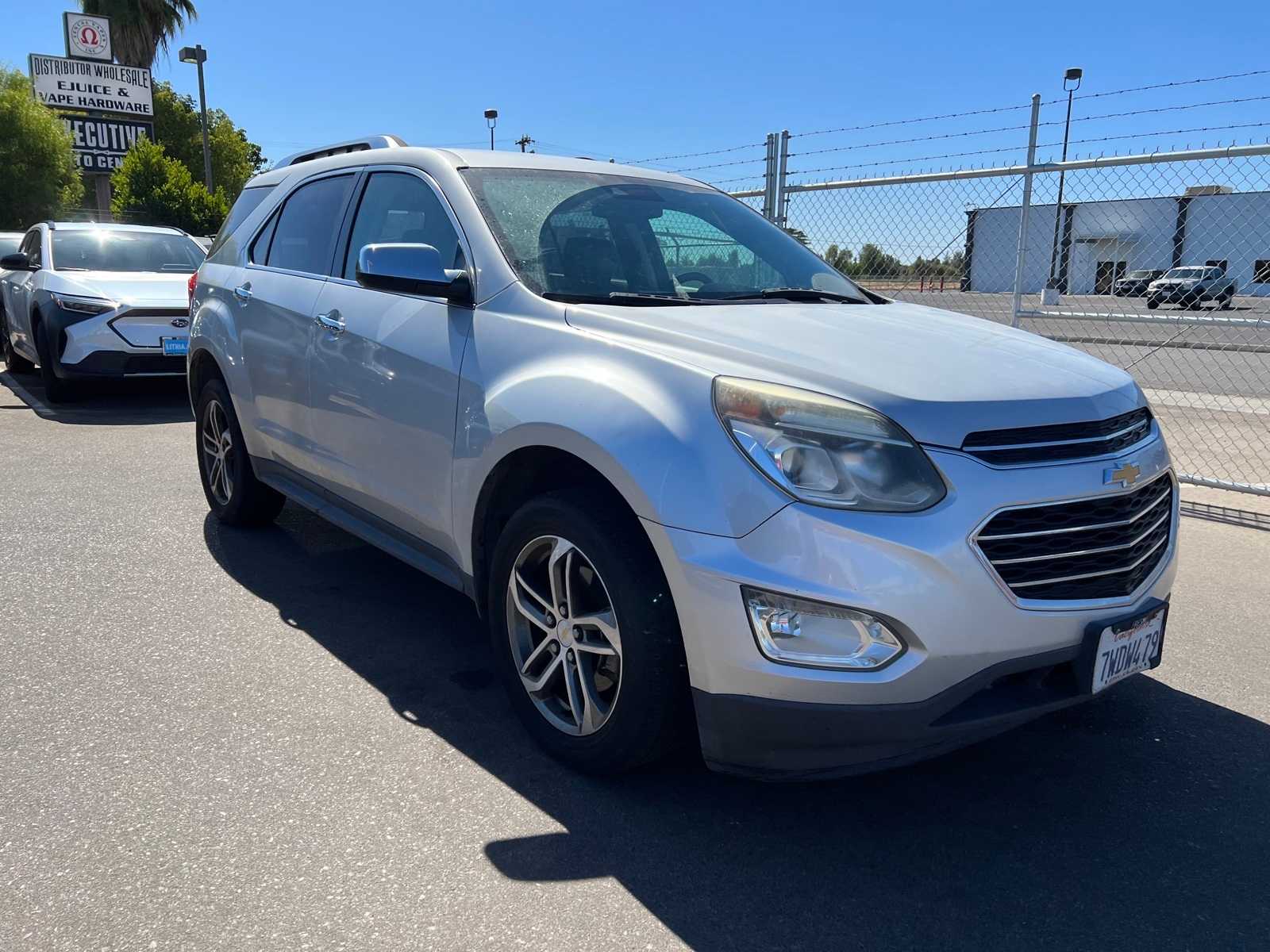 Thumbnail: 2017 Chevrolet Equinox - 11