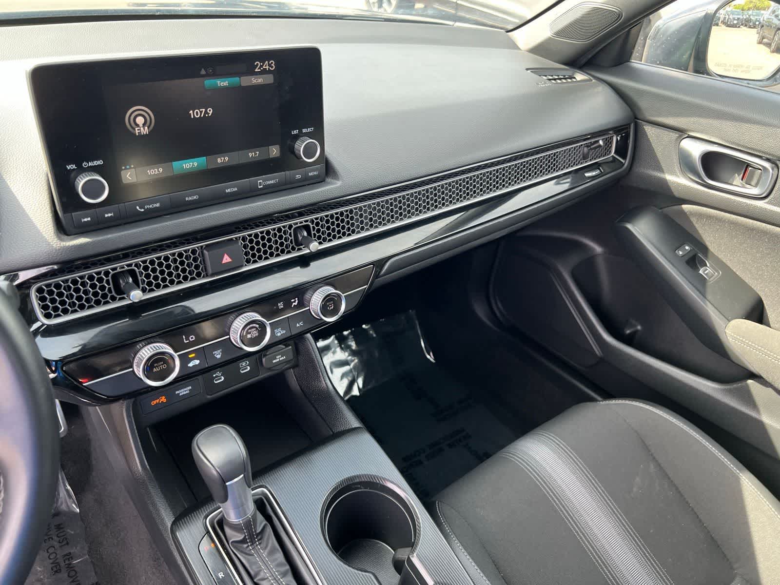 Thumbnail: 2025 Honda Civic - 32