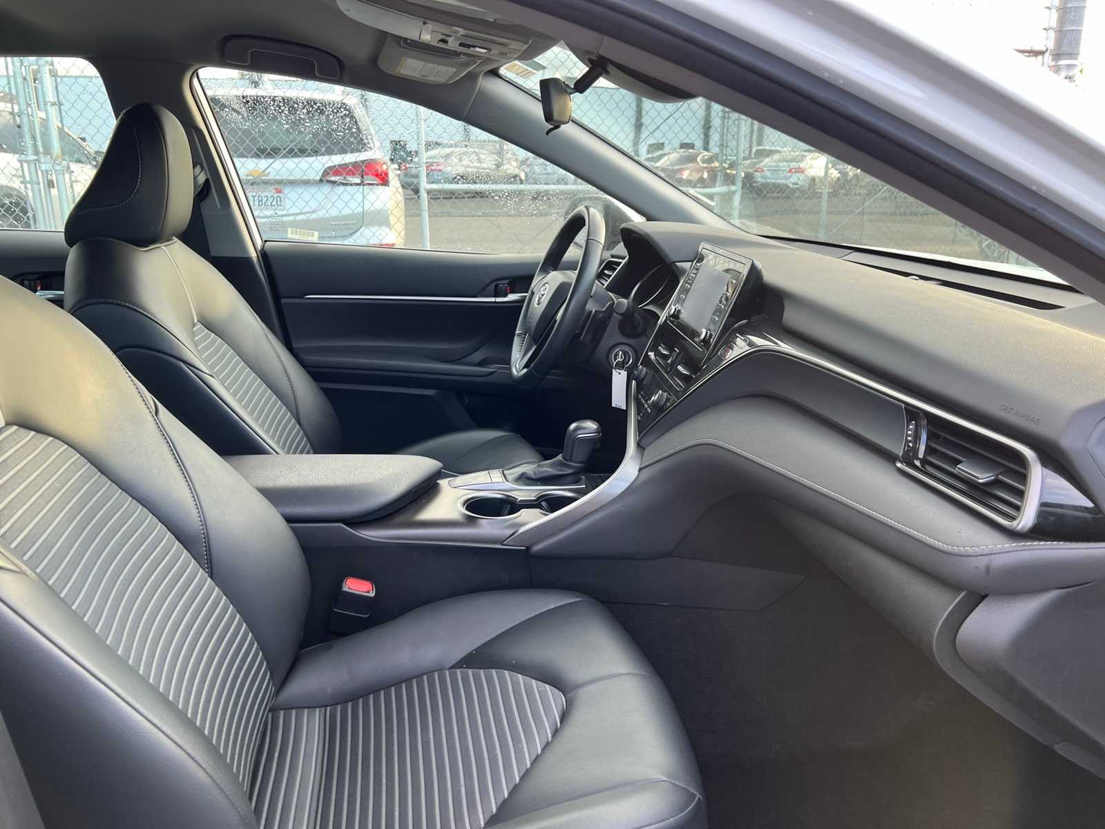 Thumbnail: 2023 Toyota Camry - 26