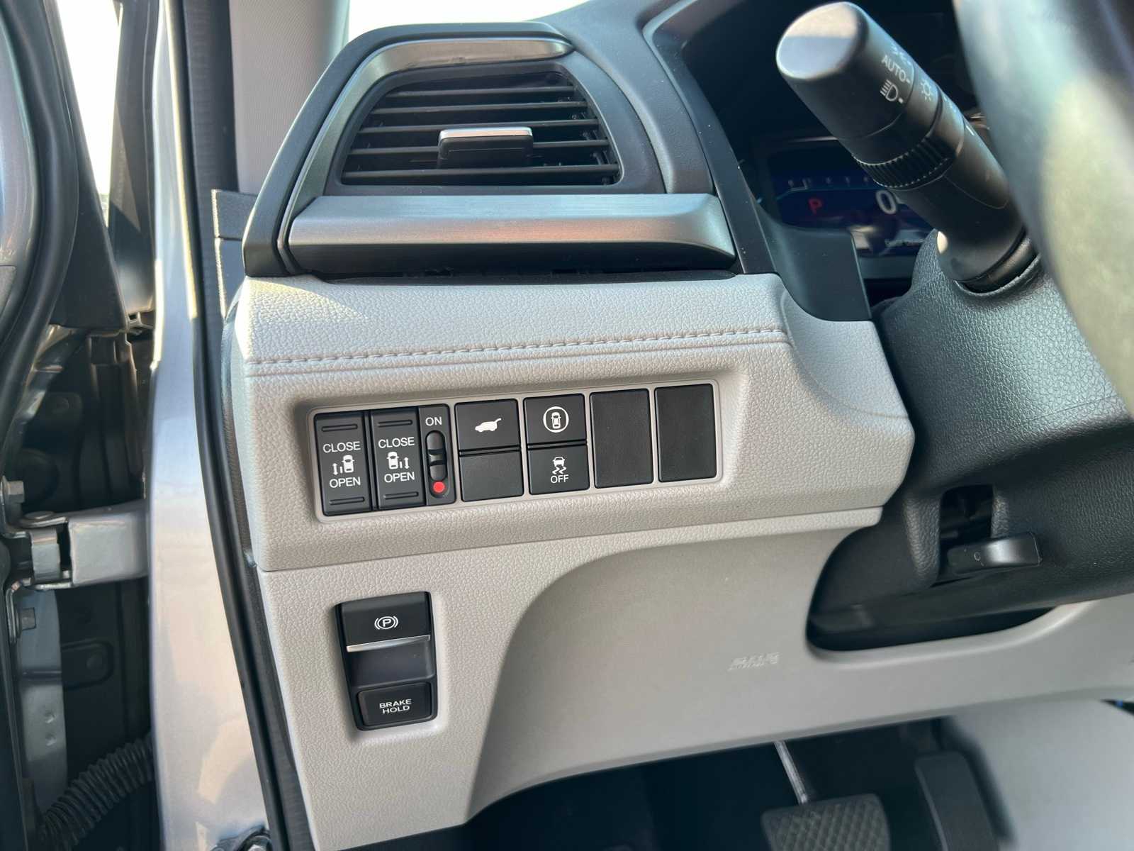 Thumbnail: 2024 Honda Odyssey - 28