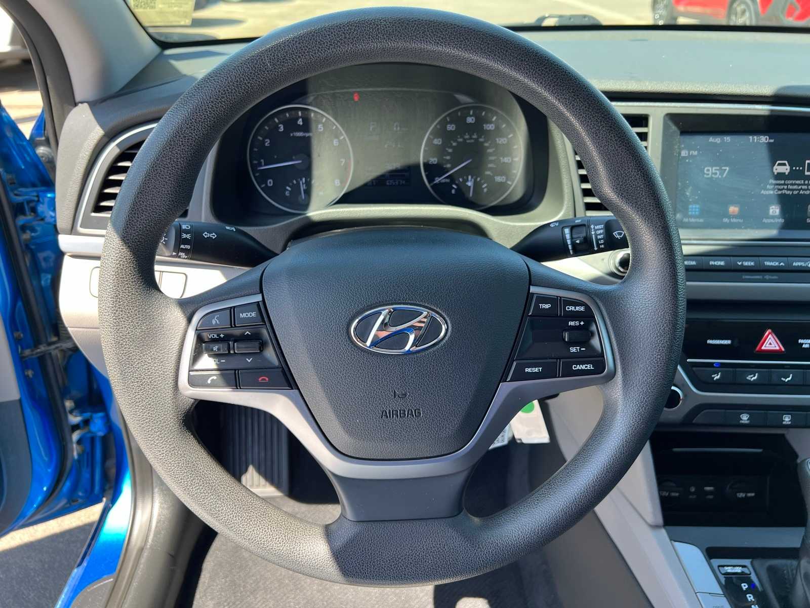 Thumbnail: 2017 Hyundai Elantra - 33