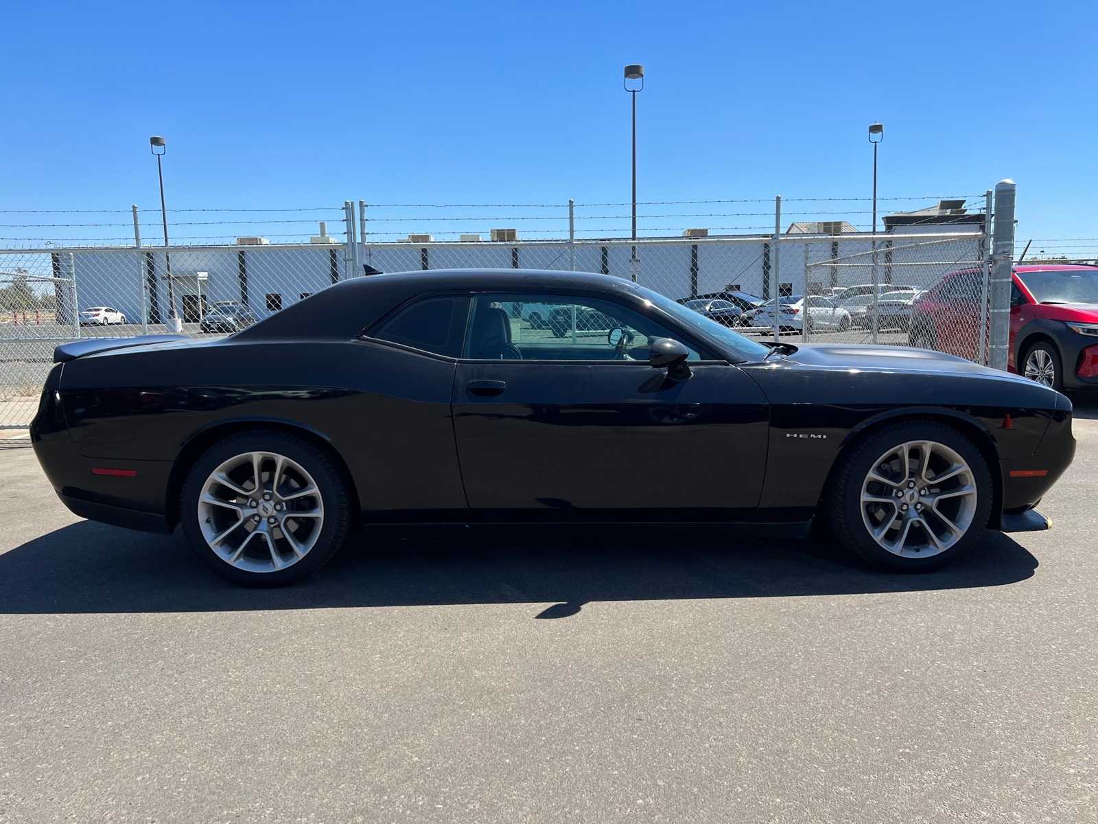 Thumbnail: 2020 Dodge Challenger - 9
