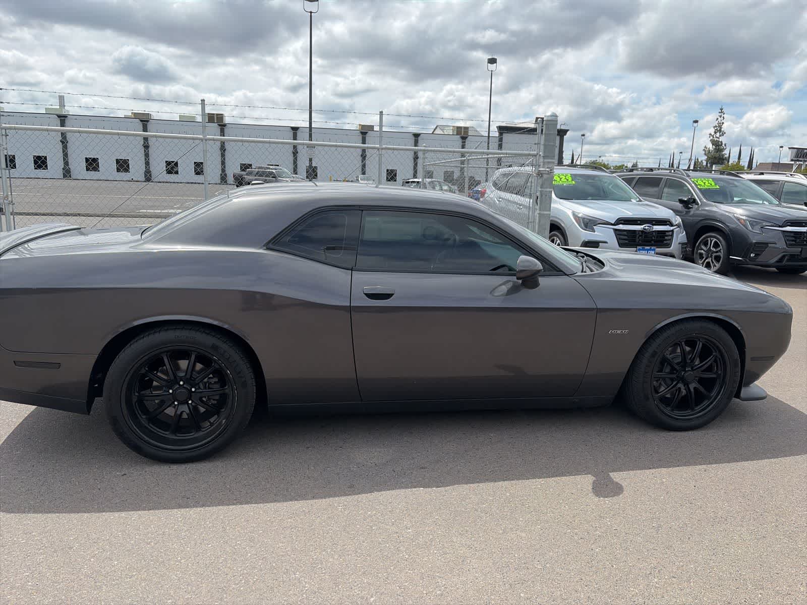 Thumbnail: 2019 Dodge Challenger - 9