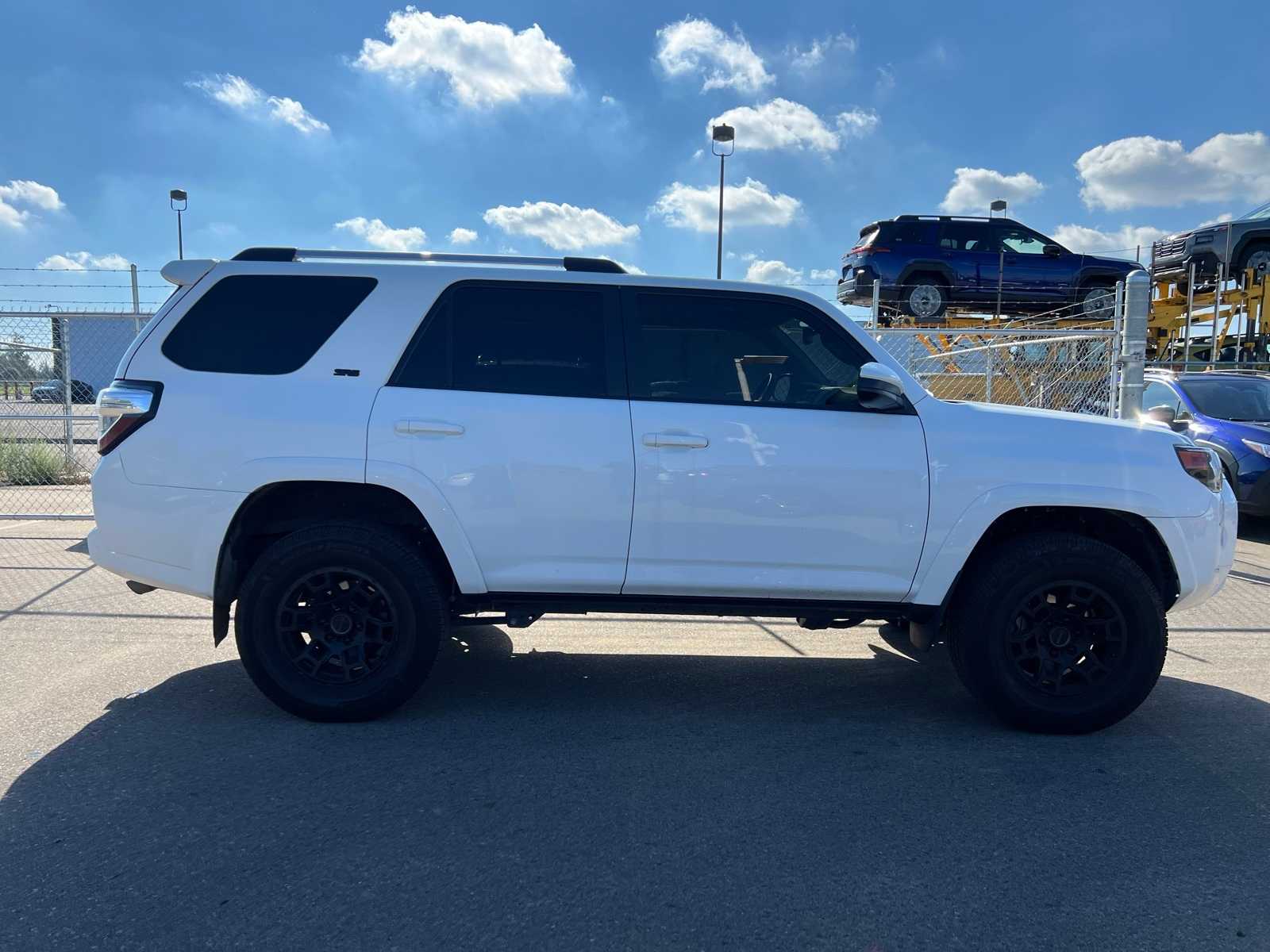 Thumbnail: 2024 Toyota 4Runner - 8