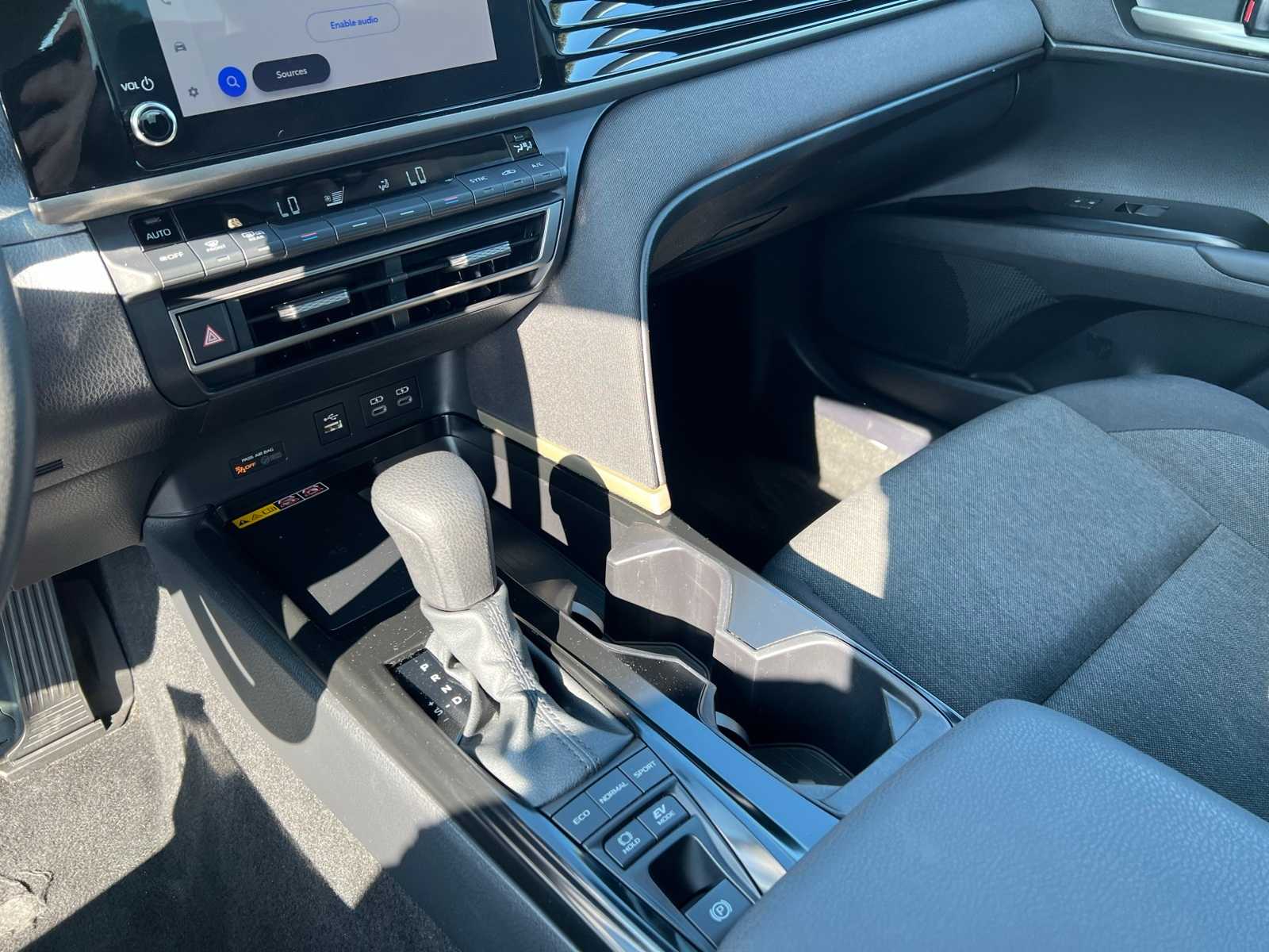 Thumbnail: 2025 Toyota Camry - 44