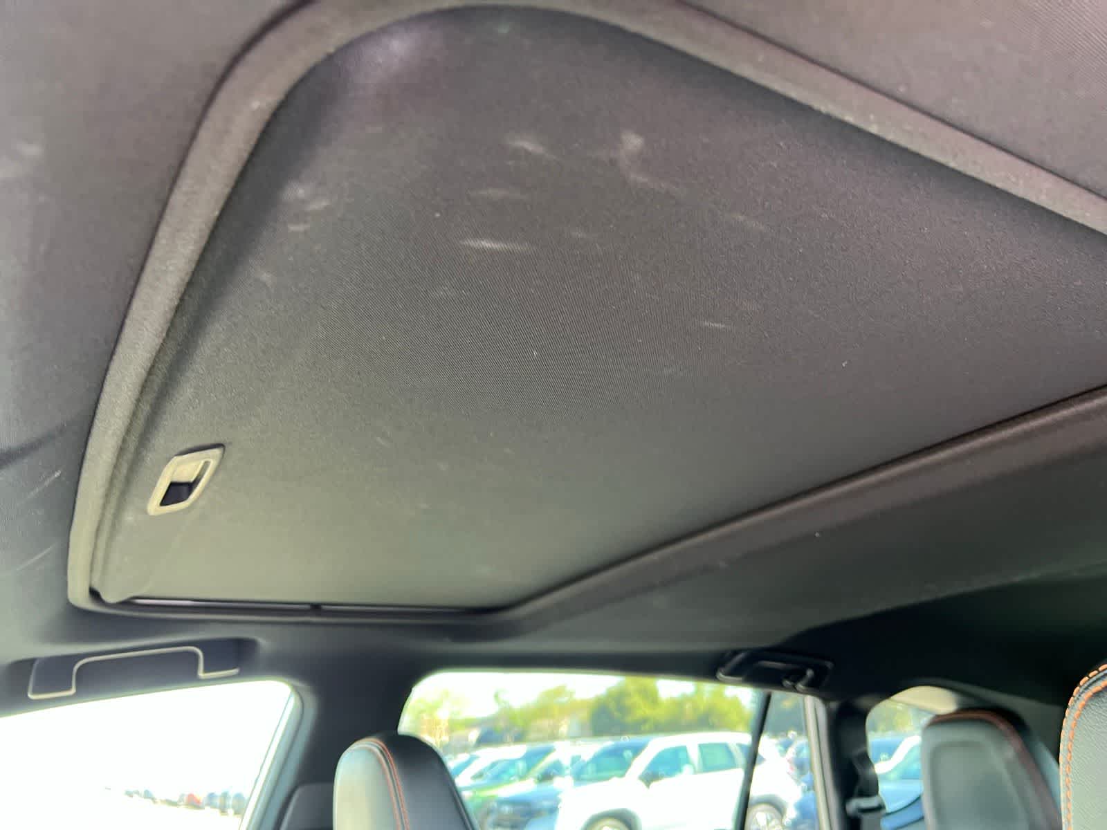 Thumbnail: 2017 Toyota RAV4 - 33