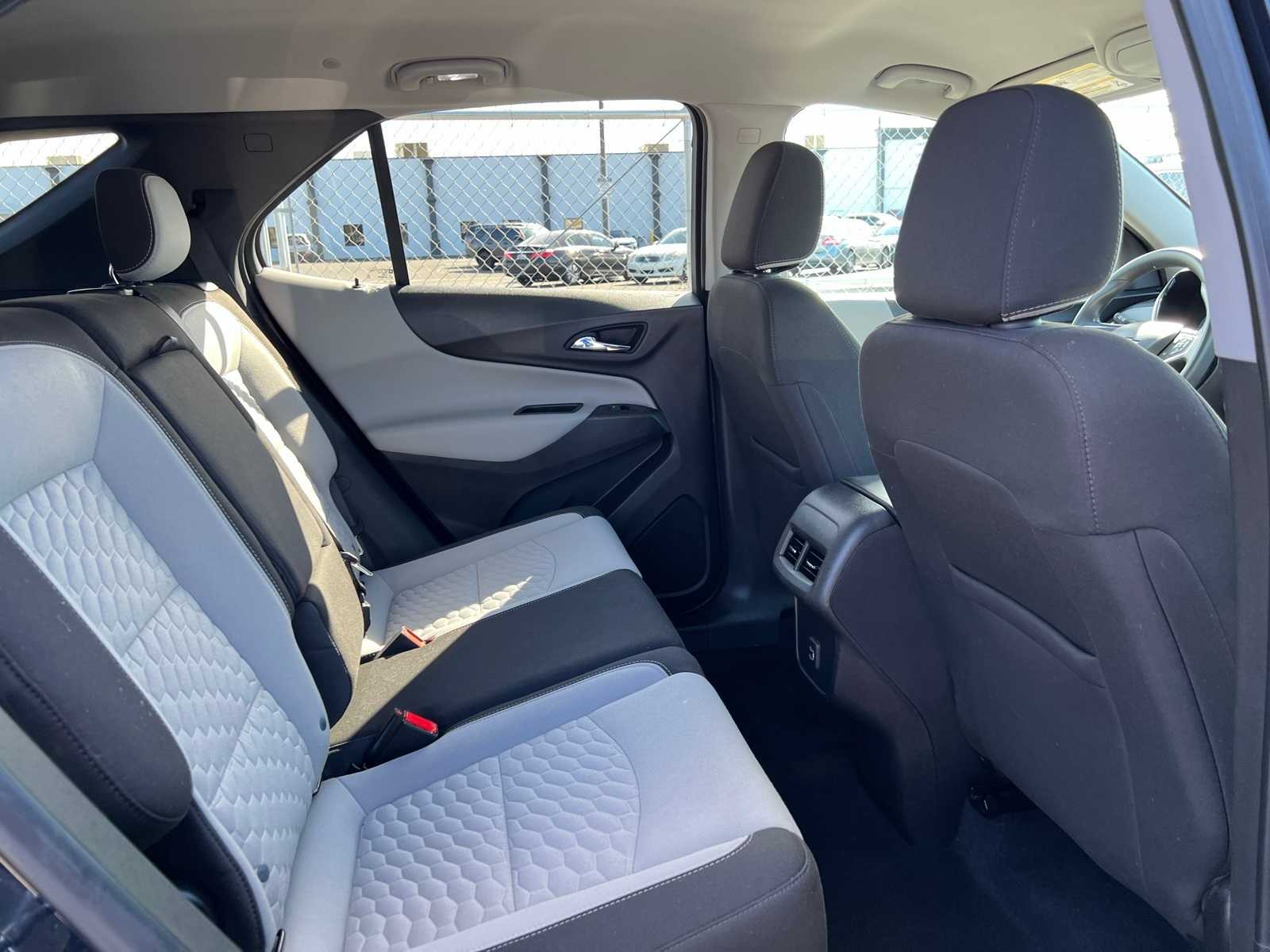 Thumbnail: 2020 Chevrolet Equinox - 23