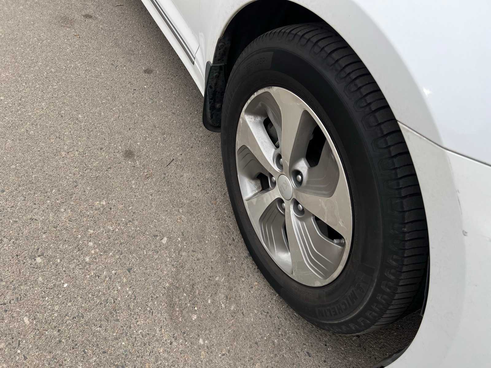 Thumbnail: 2016 Kia Optima - 24