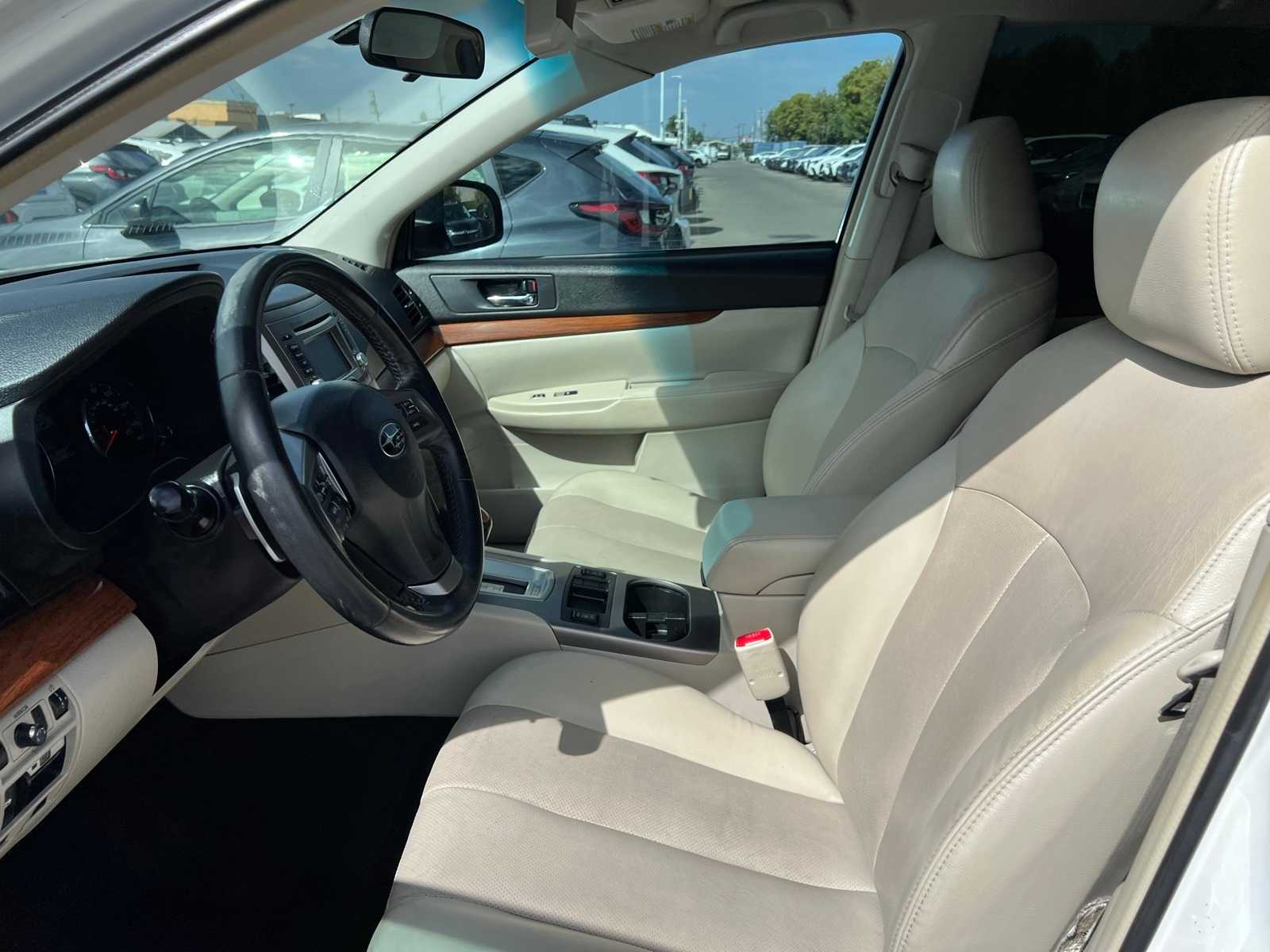 Thumbnail: 2014 Subaru Outback - 15
