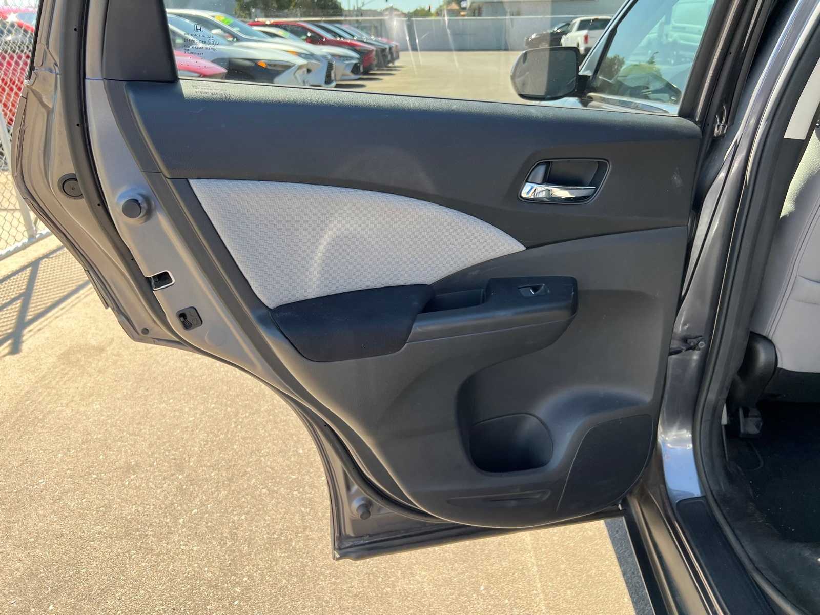 Thumbnail: 2015 Honda CR-V - 20