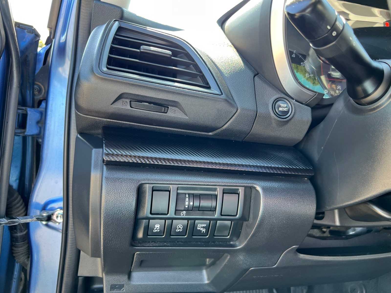 Thumbnail: 2020 Subaru Crosstrek - 33