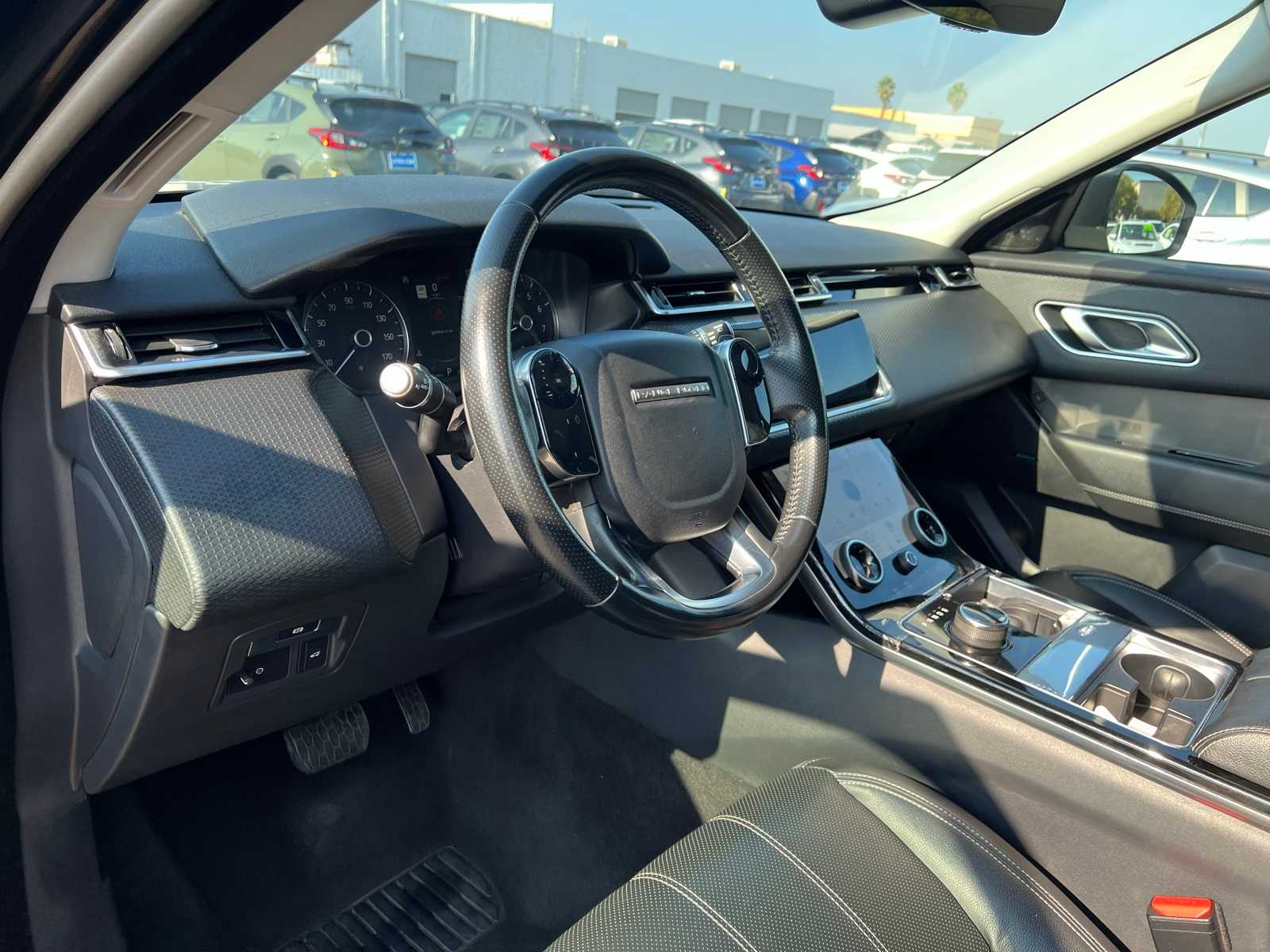 Thumbnail: 2020 Land Rover Range Rover Velar - 14