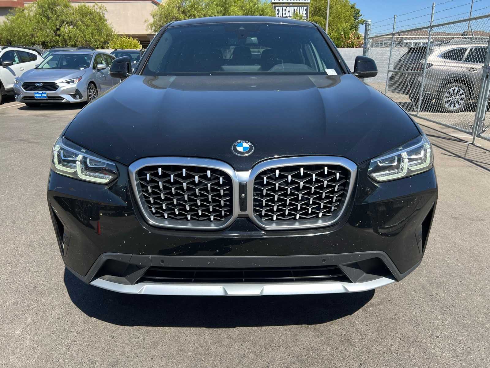 Thumbnail: 2023 BMW X4 - 12