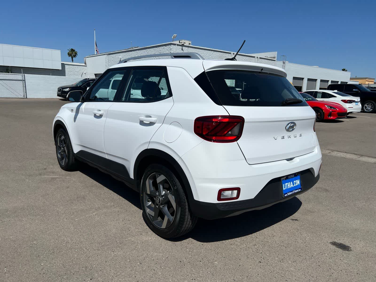 Thumbnail: 2023 Hyundai Venue - 3