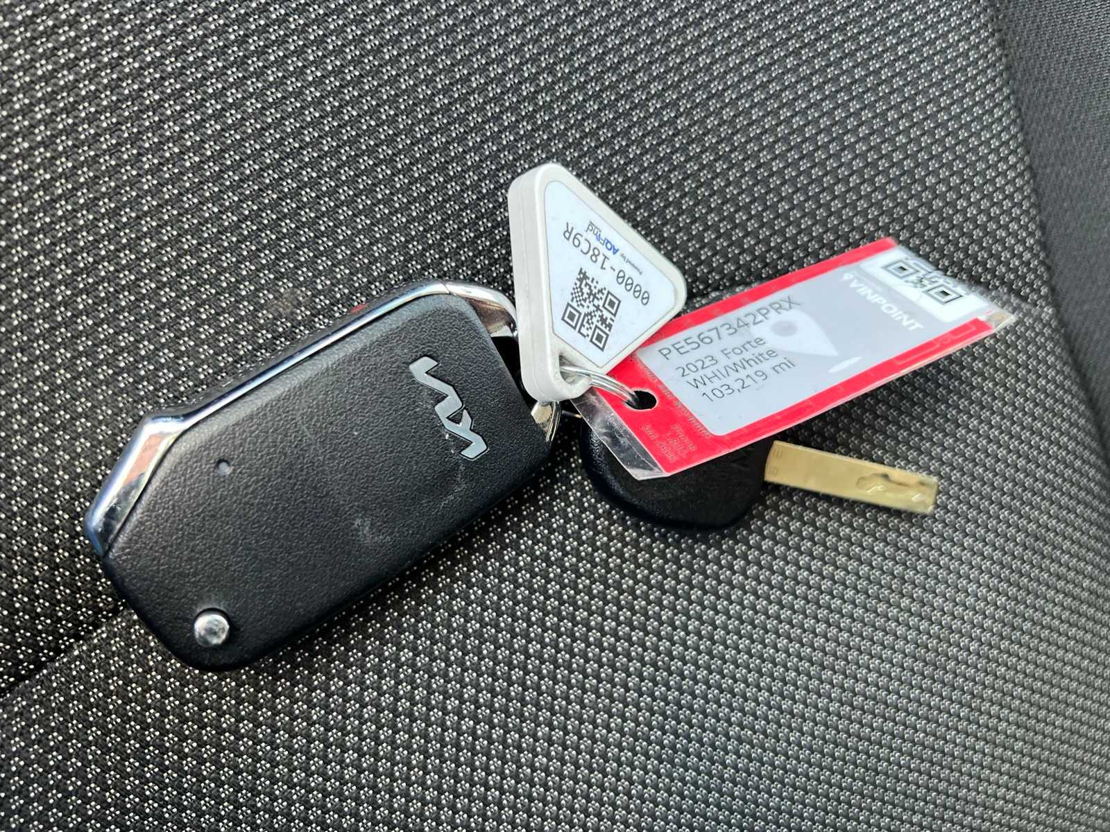 Thumbnail: 2023 Kia Forte - 44