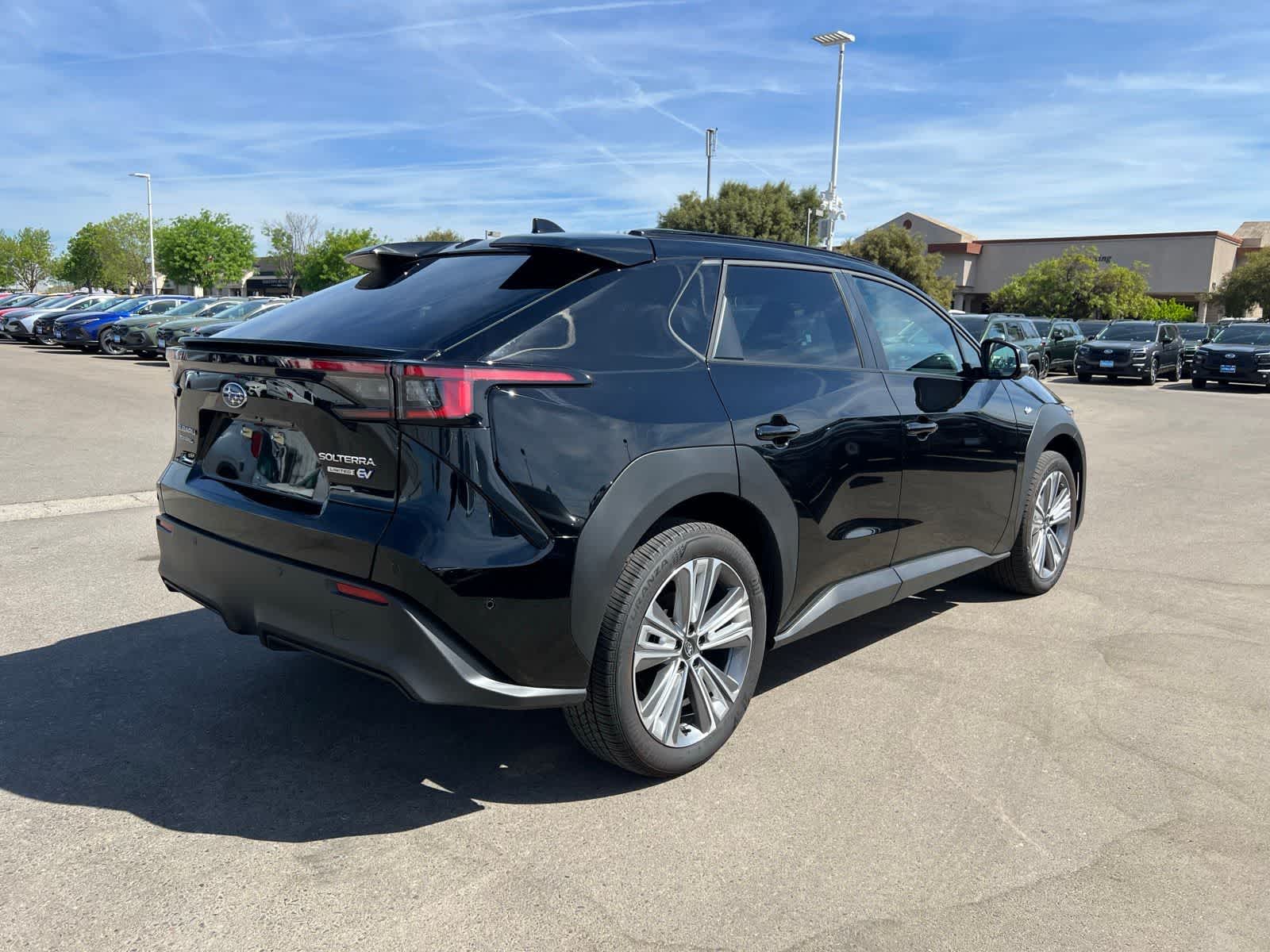 Thumbnail: 2025 Subaru Solterra - 9