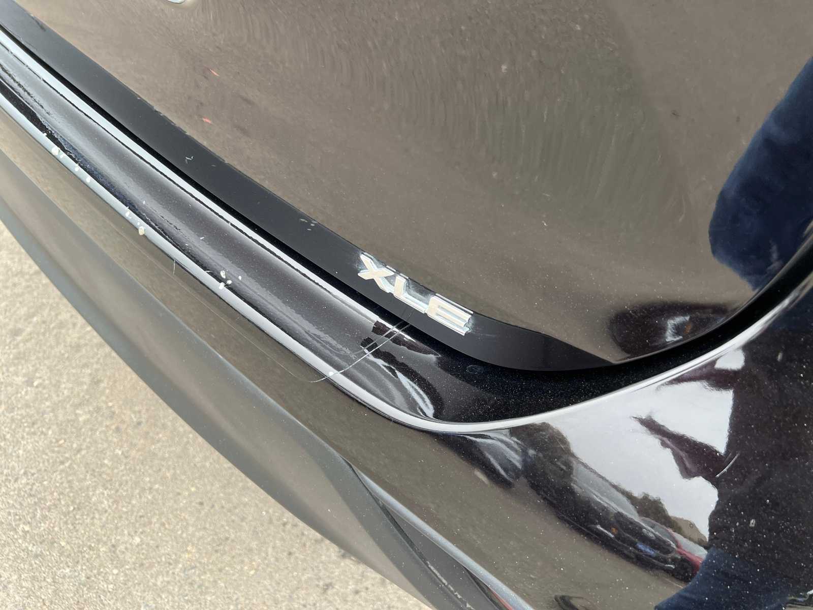 Thumbnail: 2021 Toyota Highlander - 7