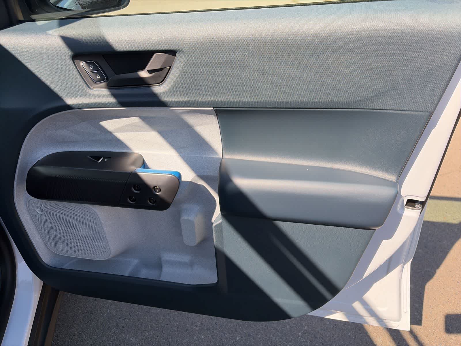 Thumbnail: 2025 Ford Maverick - 9