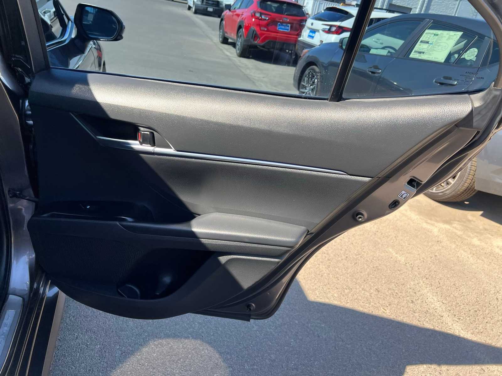 Thumbnail: 2018 Toyota Camry - 23