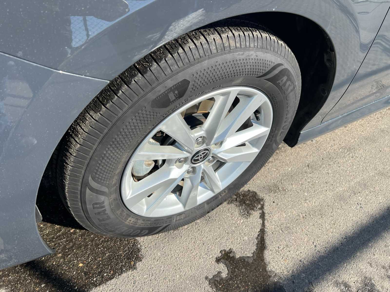 Thumbnail: 2025 Toyota Camry - 12