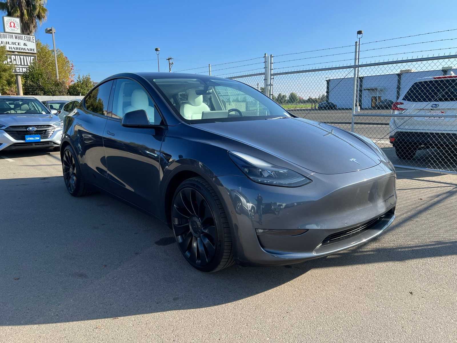 Thumbnail: 2022 Tesla Model Y - 10