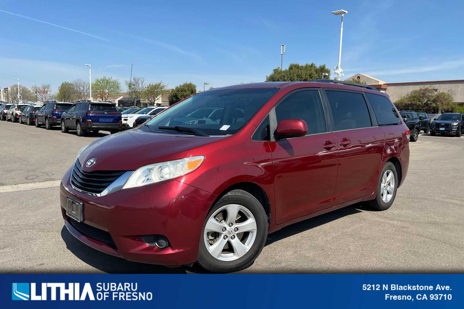 2014 Toyota Sienna LE -
                  Fresno, CA