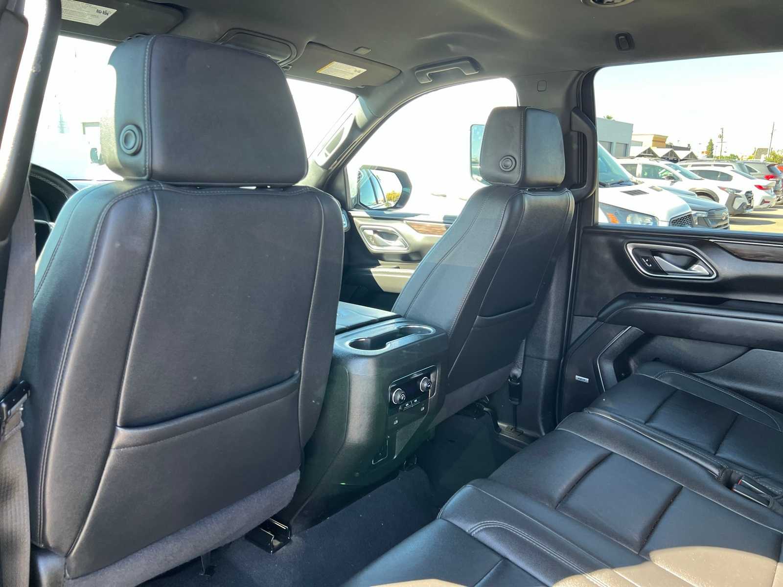 Thumbnail: 2024 Chevrolet Suburban - 17