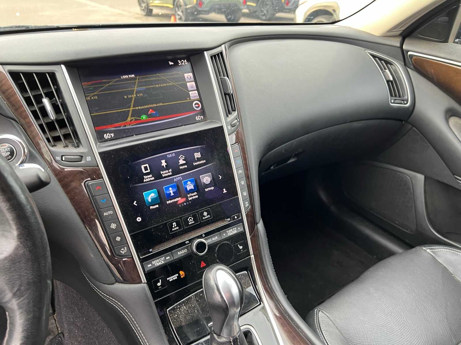 Thumbnail: 2016 INFINITI Q50 - 31