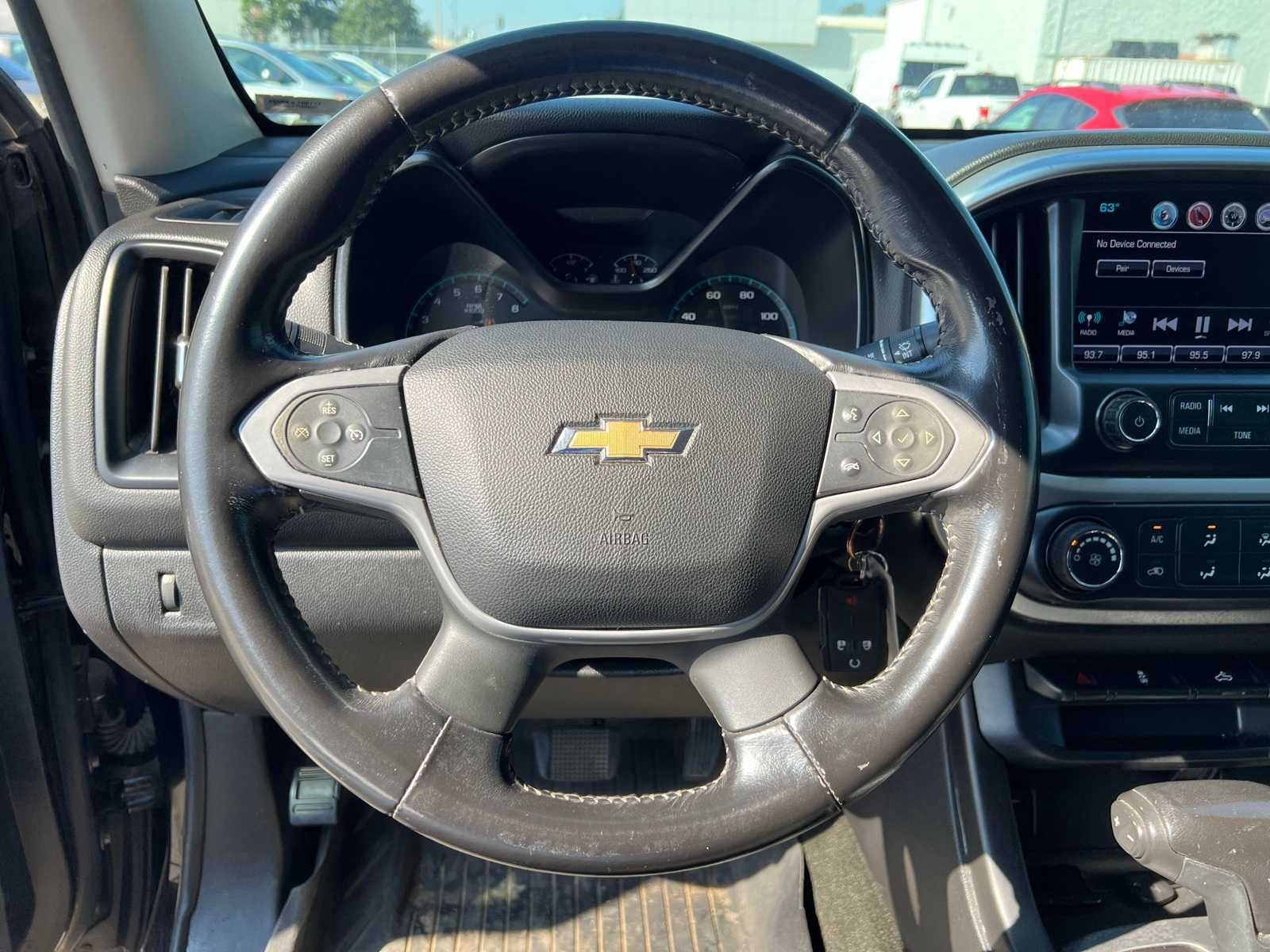 Thumbnail: 2017 Chevrolet Colorado - 30