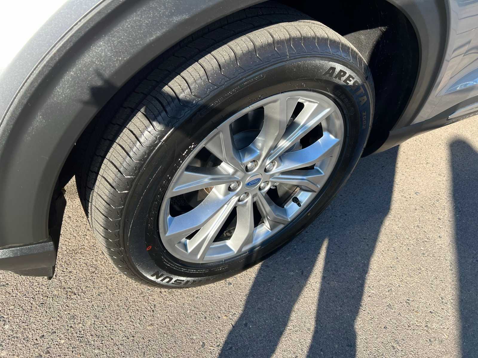 Thumbnail: 2021 Ford Explorer - 13