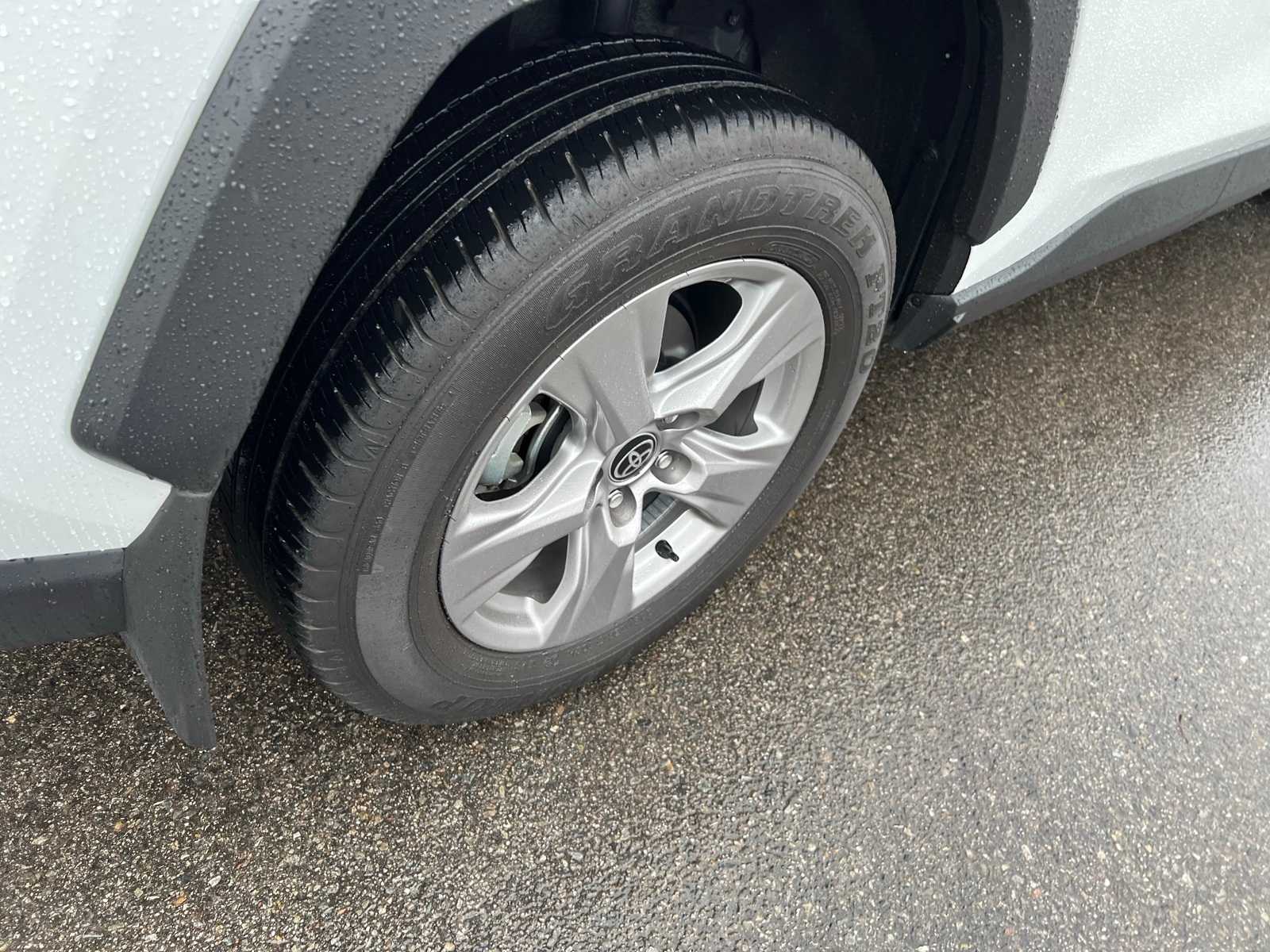 Thumbnail: 2025 Toyota RAV4 - 21