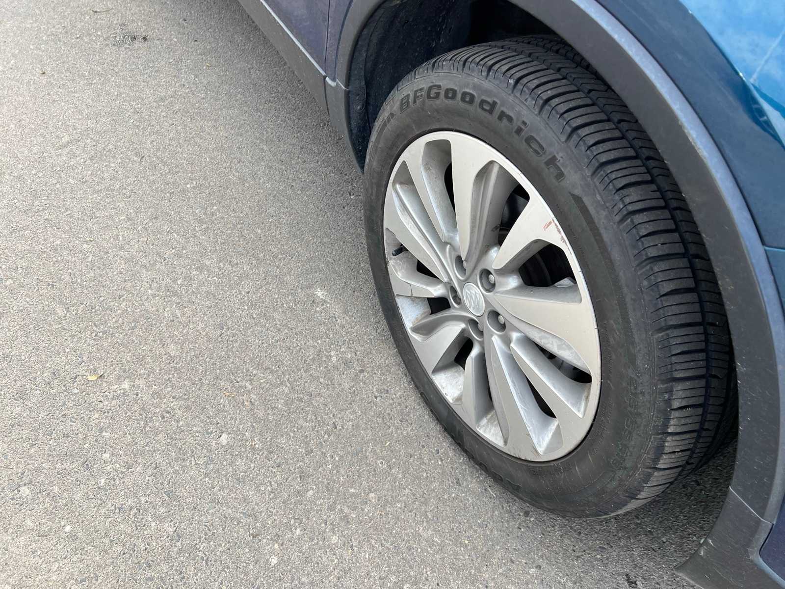 Thumbnail: 2019 Buick Encore - 24