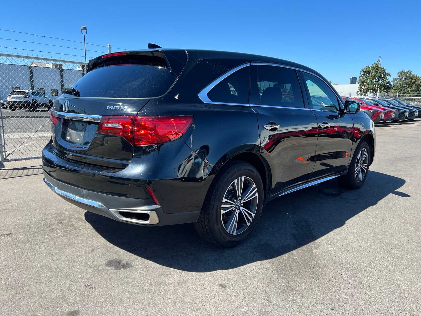 Thumbnail: 2018 Acura MDX - 8