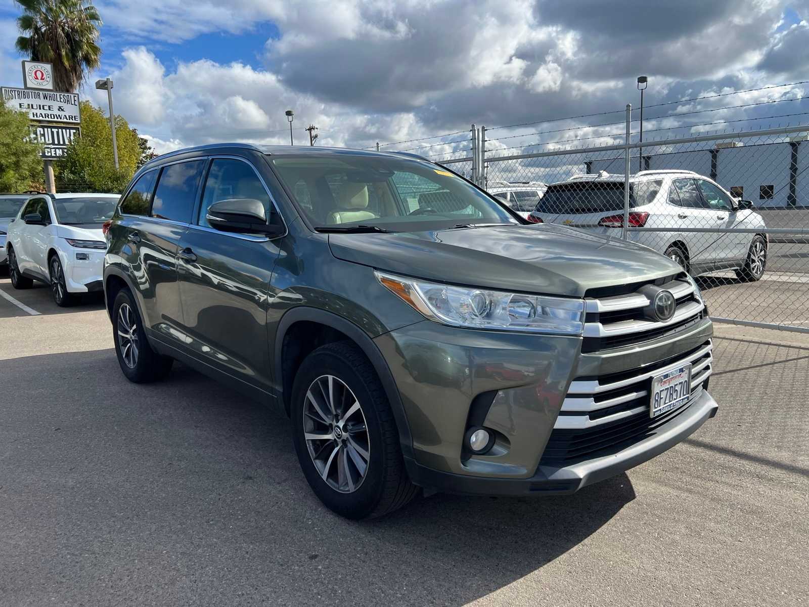 Thumbnail: 2018 Toyota Highlander - 11