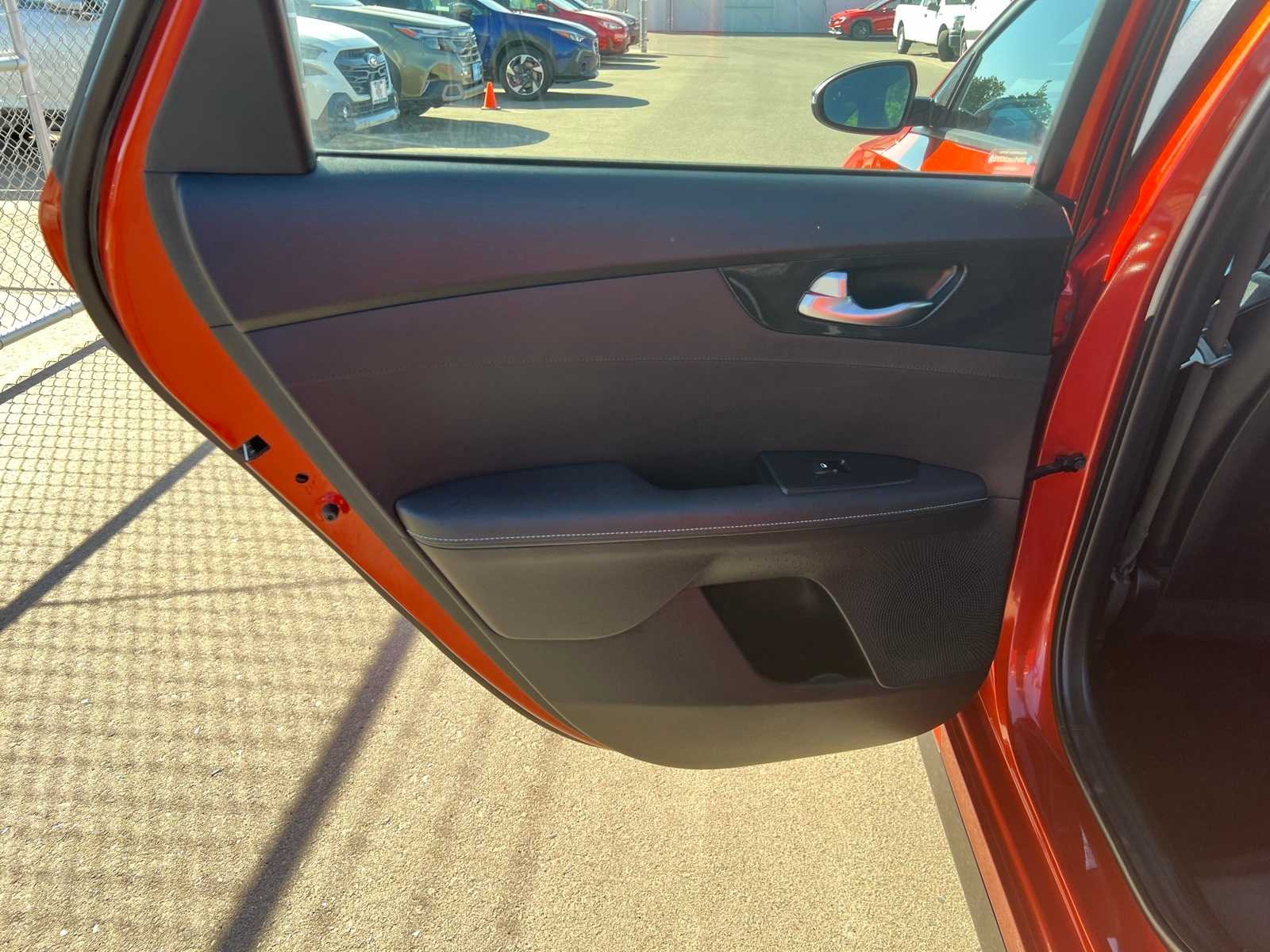 Thumbnail: 2023 Kia Forte - 19