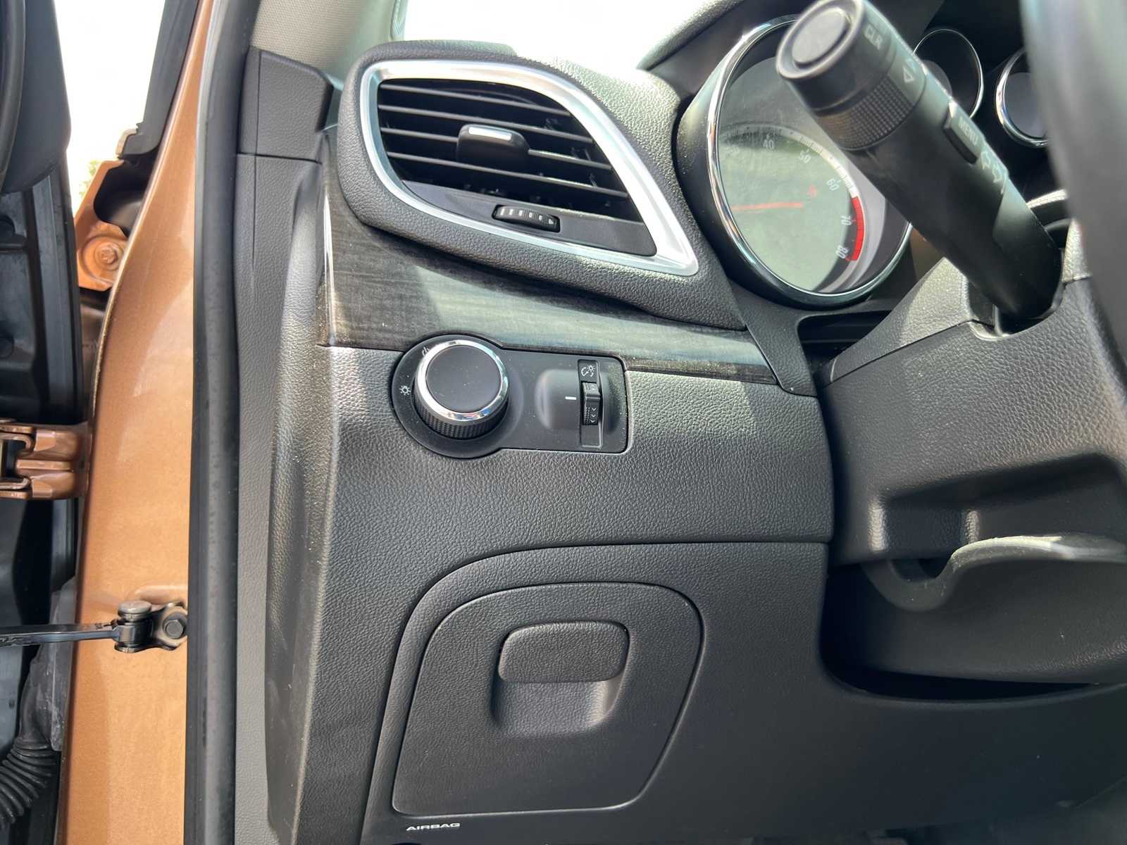 Thumbnail: 2016 Buick Encore - 29