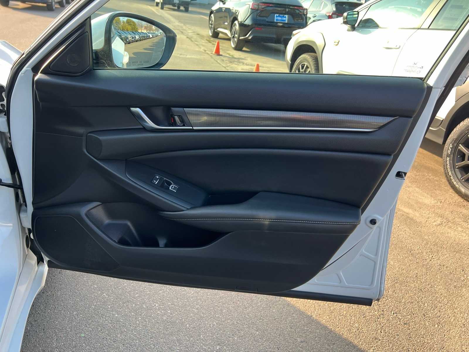 Thumbnail: 2019 Honda Accord - 28