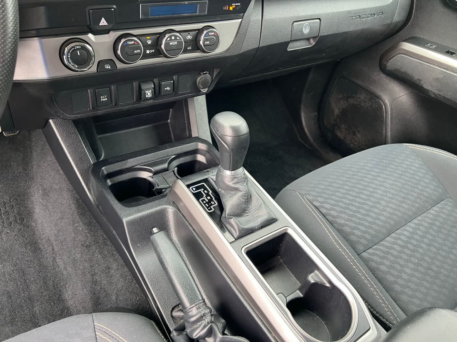 Thumbnail: 2021 Toyota Tacoma - 42