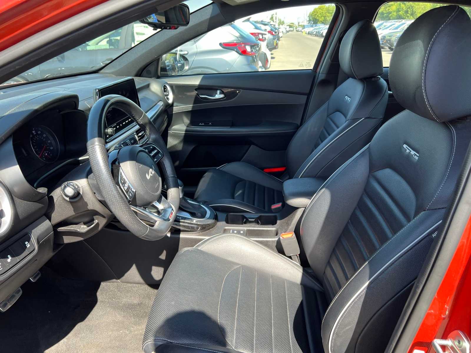 Thumbnail: 2023 Kia Forte - 15