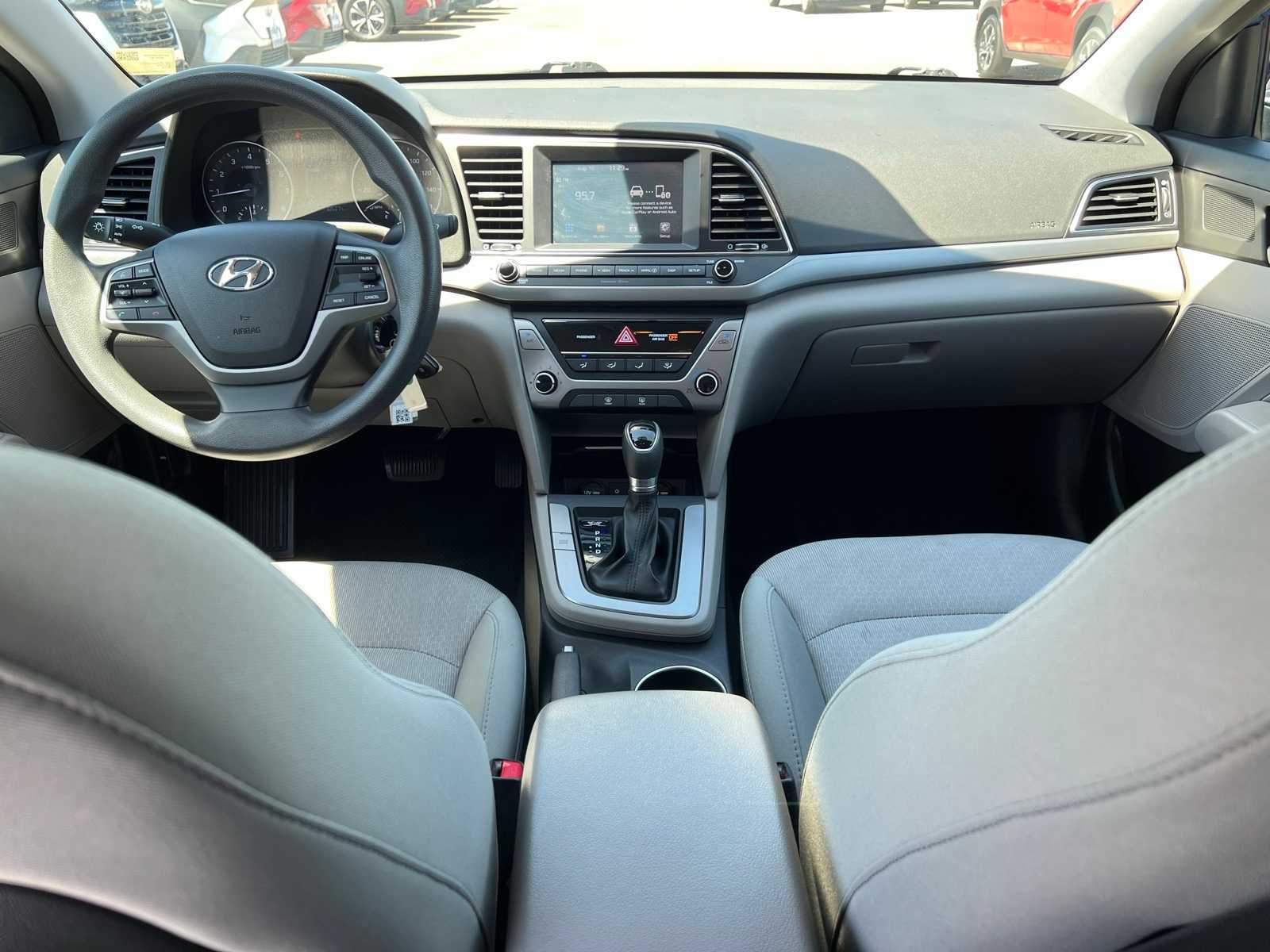Thumbnail: 2017 Hyundai Elantra - 28