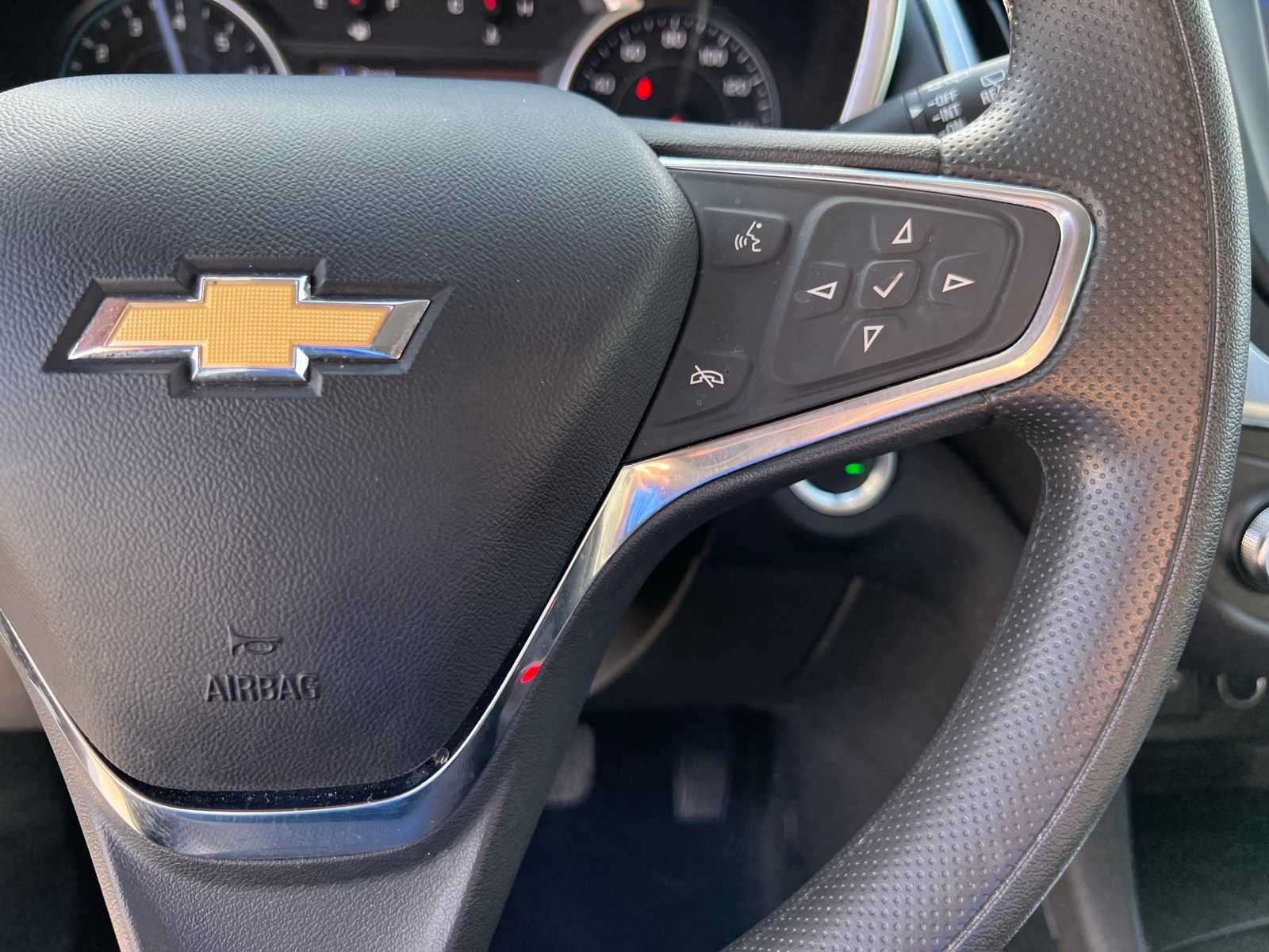 Thumbnail: 2020 Chevrolet Equinox - 36