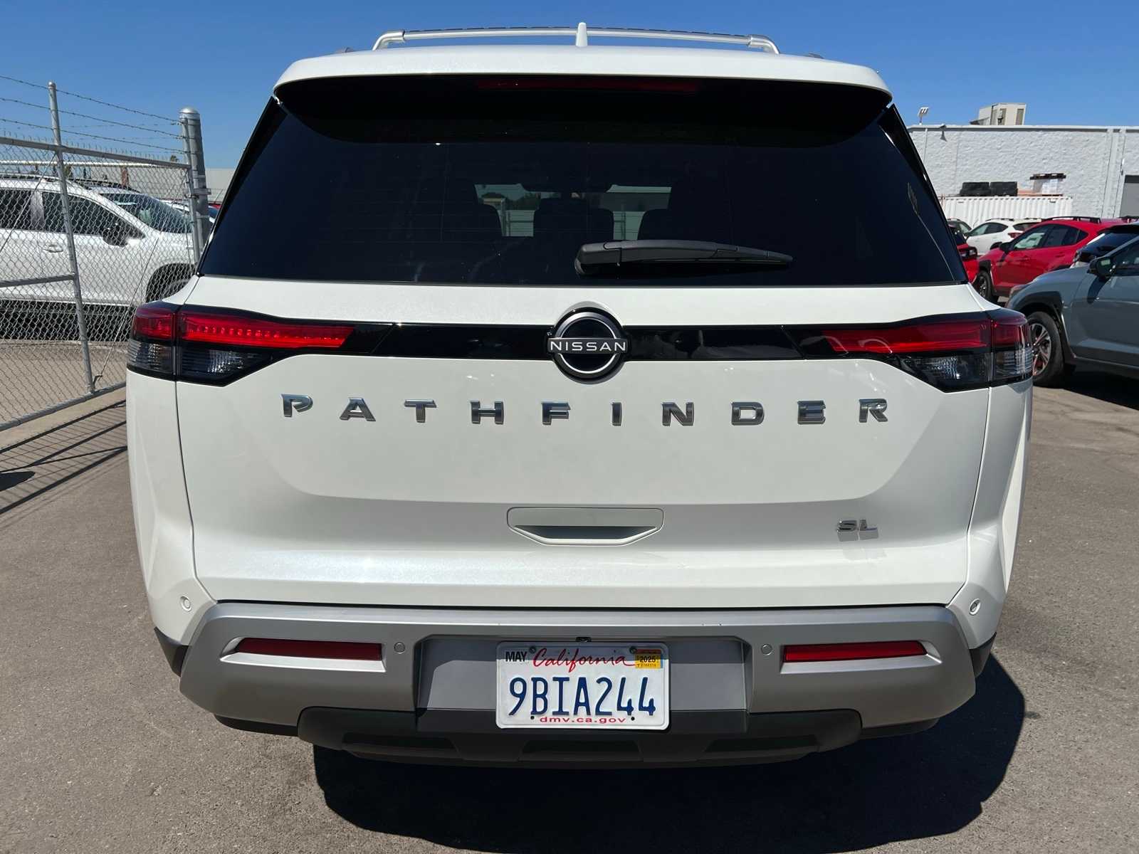Thumbnail: 2022 Nissan Pathfinder - 4